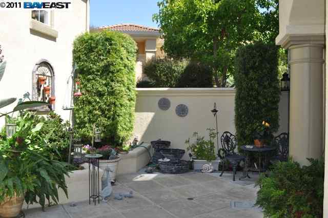 Property Photo: 22134 E Lyndon Loop CA 94552-5350