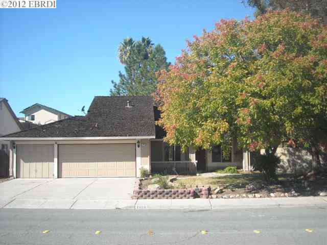 Property Photo:  2800 Larkspur Dr  CA 94531 