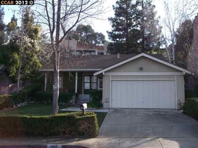 Property Photo:  1368 Sussex Way  CA 94521 