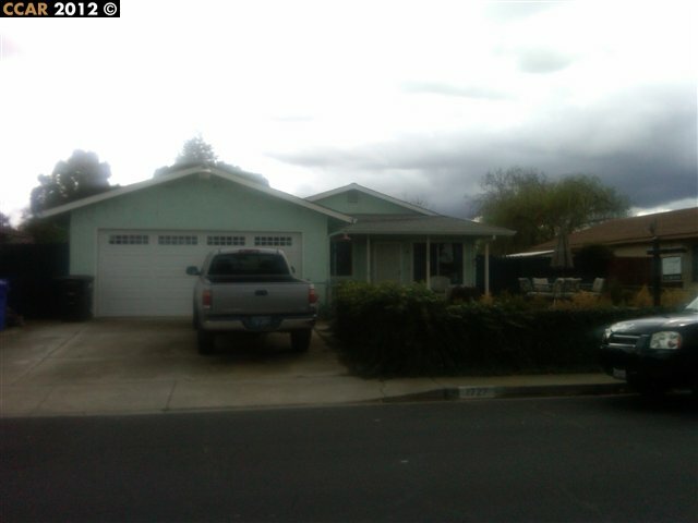 Property Photo:  1727 Ashwood Dr  CA 94561 