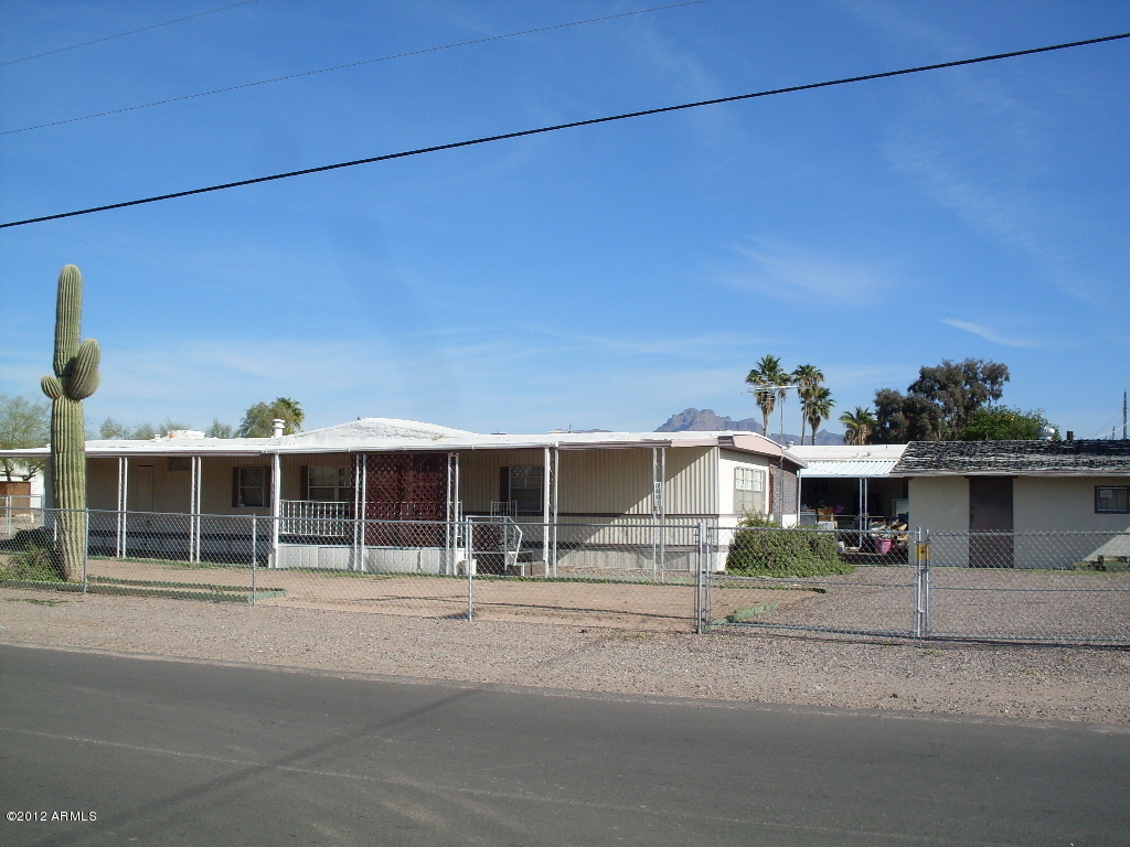 Property Photo:  1007 S Cedar Drive  AZ 85120 