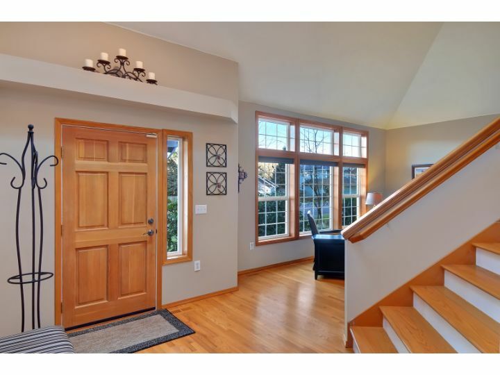 Property Photo: 15619 SE 157th St WA 98058
