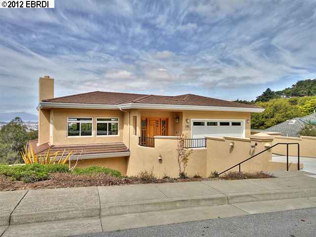 Property Photo:  1581 Regency Ct  CA 94530-2586 