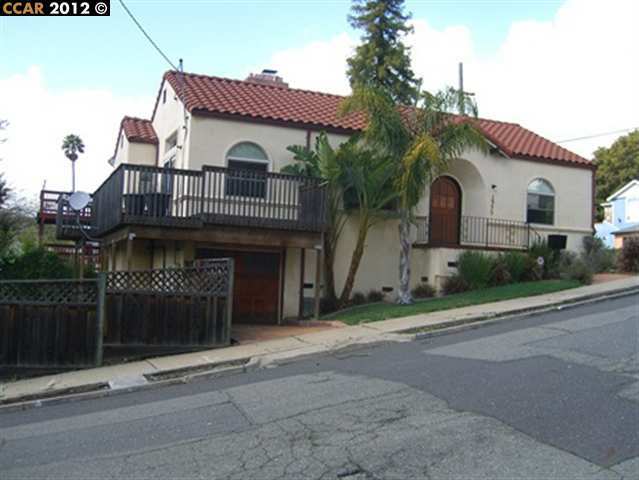 Property Photo:  2975 El Monte Ave  CA 94605 