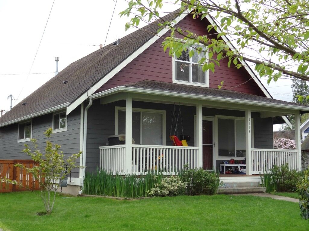 Property Photo: 2114 H St WA 98225