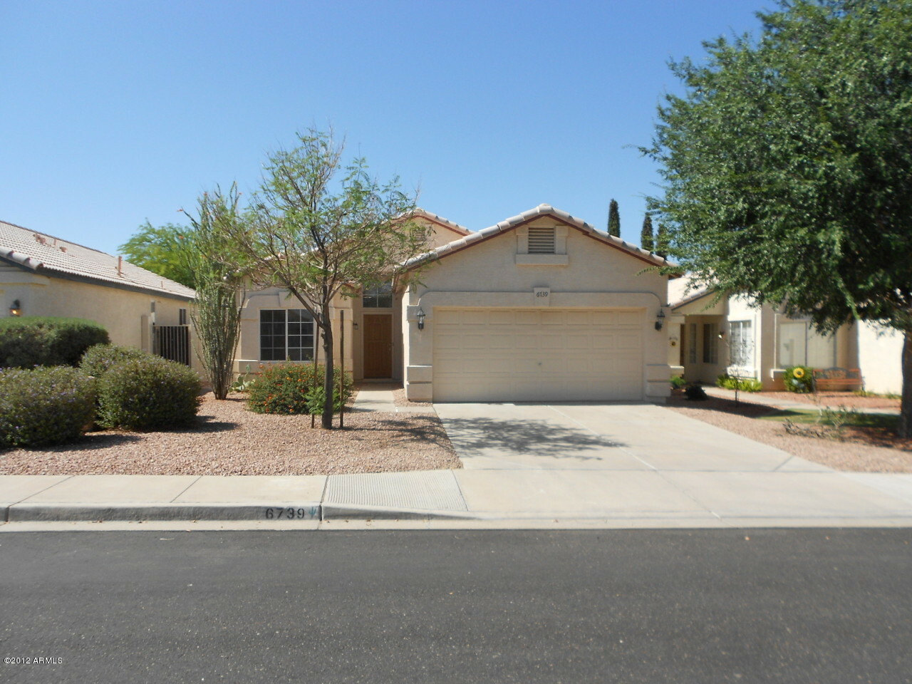 Property Photo:  6739 E Manning Street  AZ 85215 