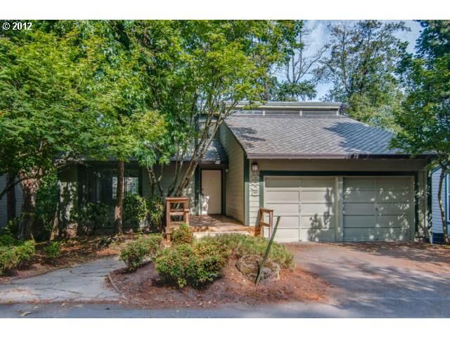 Property Photo:  10005 SW Quail Post Rd  OR 97219 