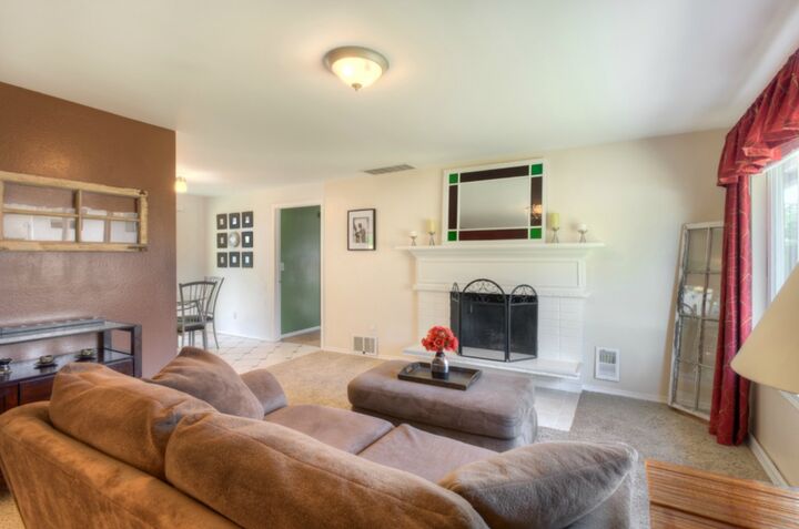 Property Photo: 10026 37th Ave SW WA 98146