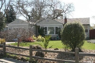 Property Photo:  4 Joan Avenue  CA 94947 