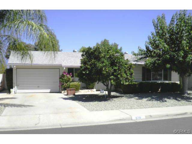 Property Photo:  670 Shasta Way  CA 92543 