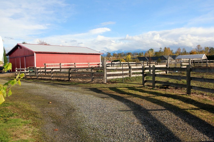 Property Photo:  28812 Hinkleman Rd  WA 98321 