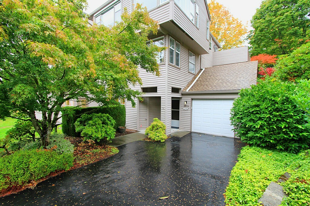 Property Photo: 4254 221st Place SE WA 98029