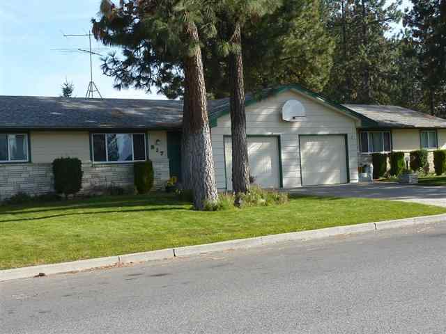 Property Photo:  817 S Eastern Rd 819 S Eastern  WA 99212 