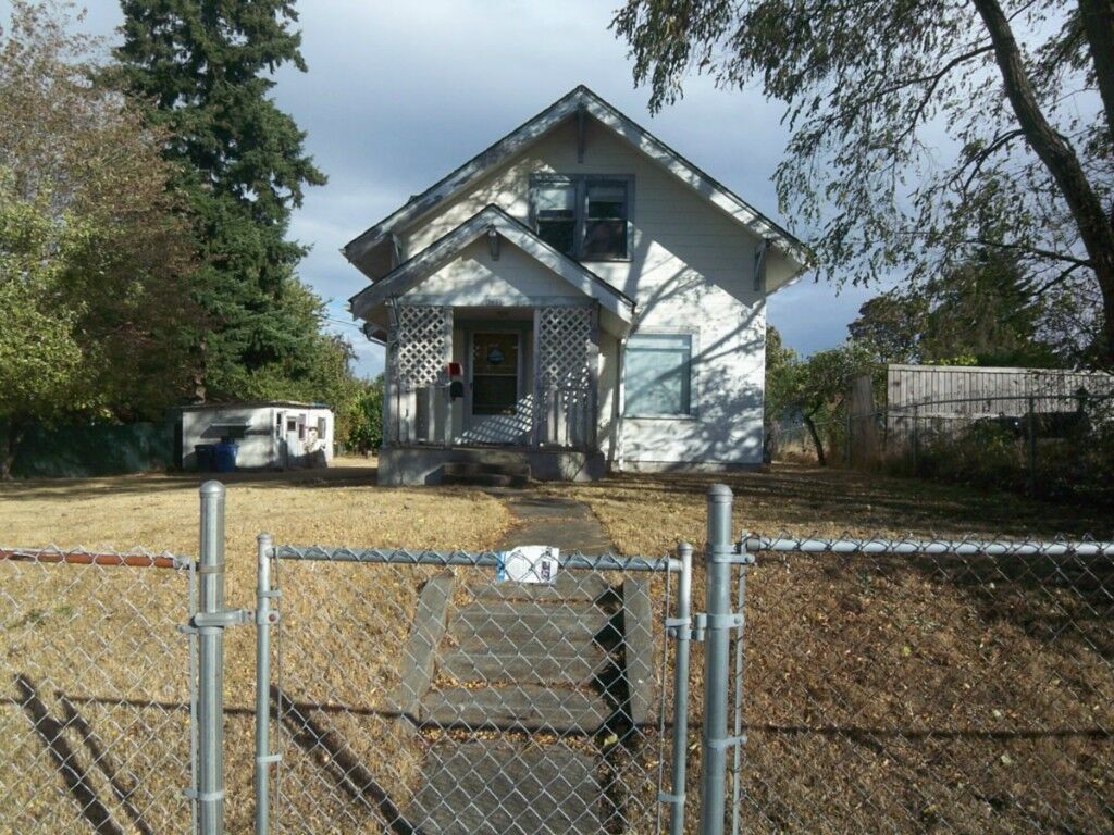 Property Photo:  3631 A Street  WA 98418 