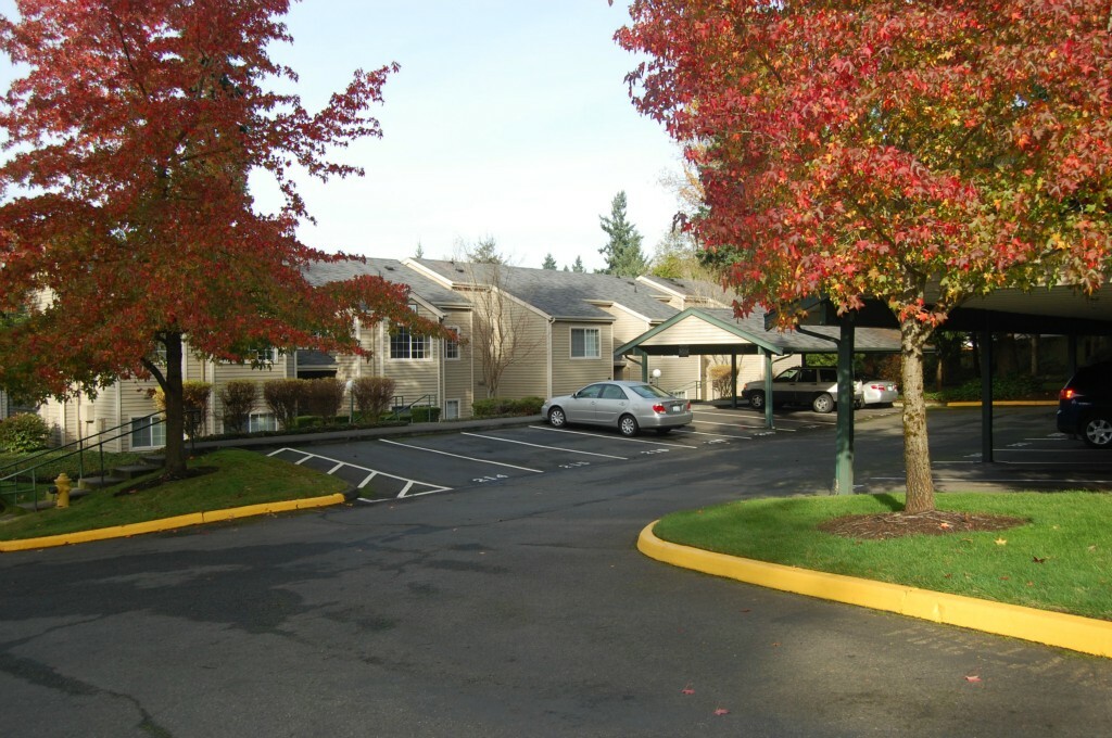 Property Photo:  31500 33rd Place SW M 103  WA 98023 