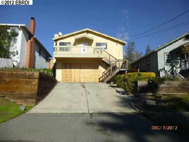 Property Photo:  2709 Monterey Avenue  CA 94553 