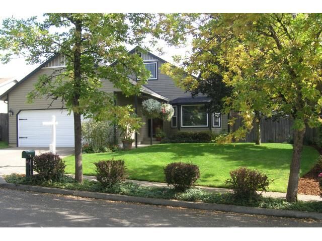 Property Photo: 8440 SW Morgan Dr OR 97008