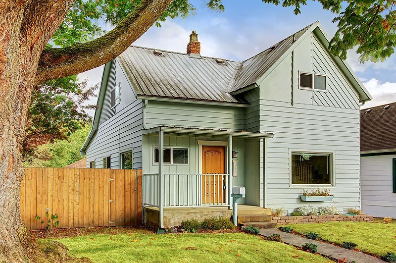 Property Photo: 1903 Rockefeller Avenue WA 98201