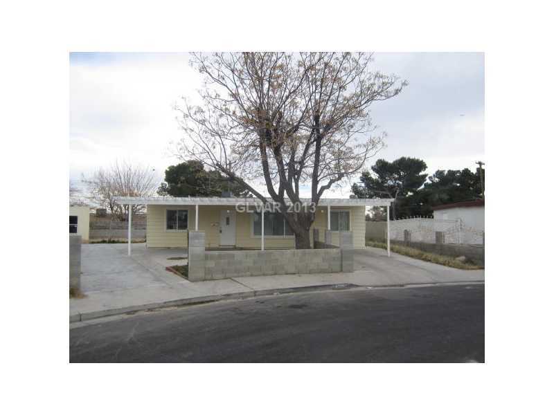 Property Photo:  1372 S Honolulu St  NV 89104 