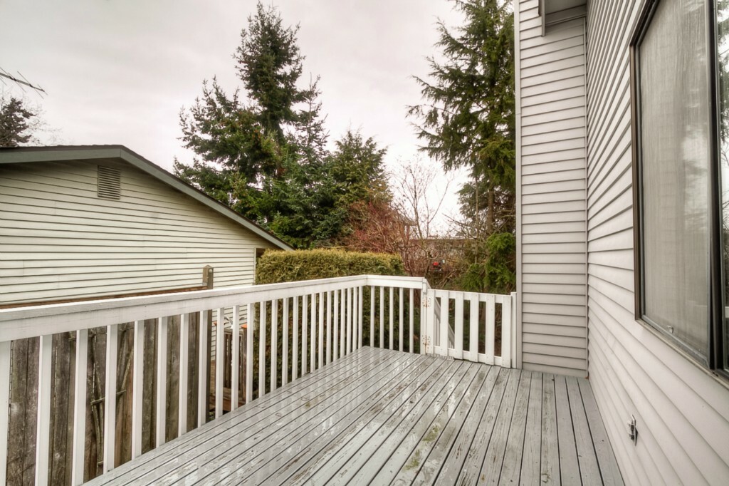 Property Photo:  1112 S 244th Place  WA 98198 