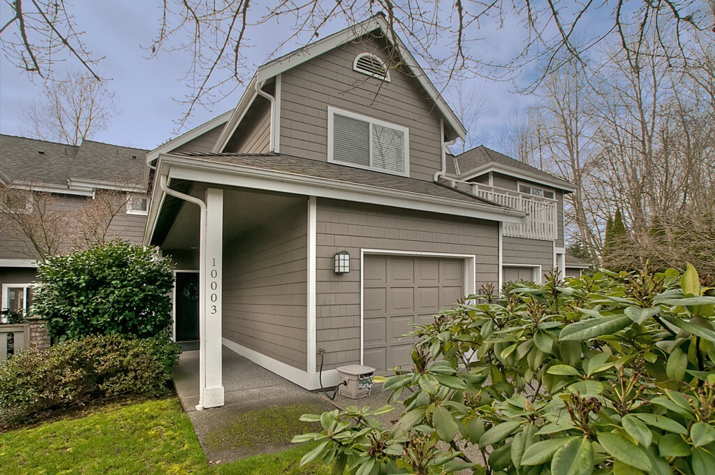 Property Photo:  10003 NE 37th Ct 107  WA 98033 