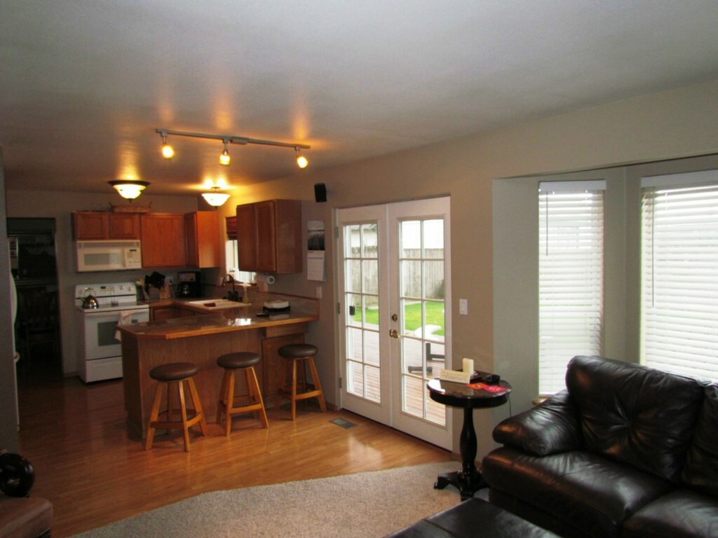 Property Photo:  15624 54th St Ct E  WA 98390 