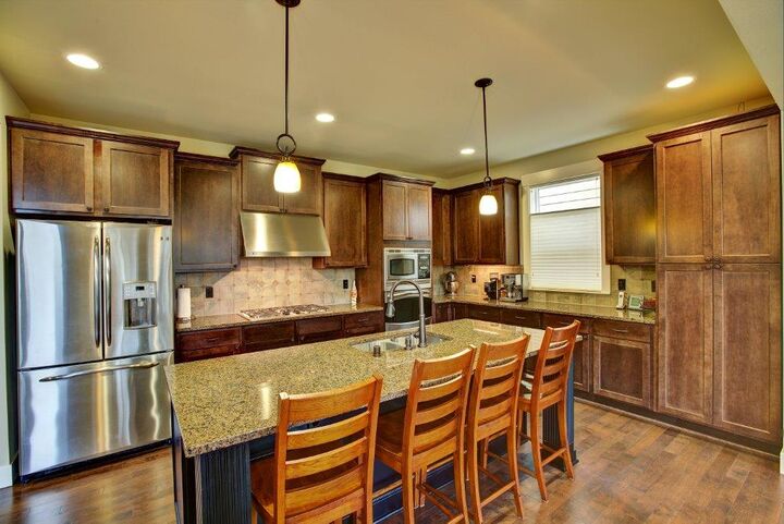 Property Photo:  1352 247th Place SE  WA 98075 