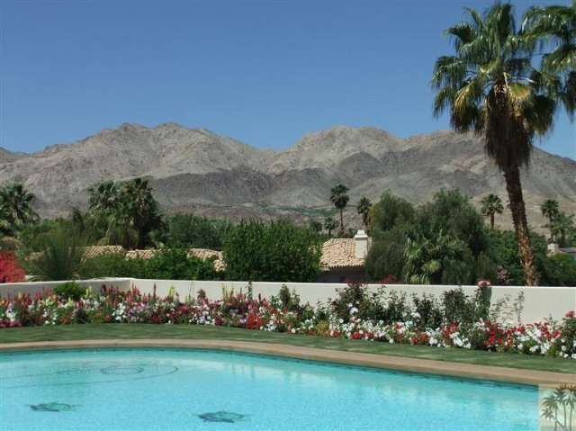 Property Photo: 72860 Calle De La Silla CA 92260