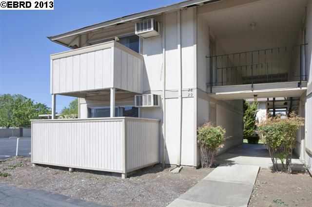 Property Photo:  4260 Clayton Rd 29  CA 94521-2713 