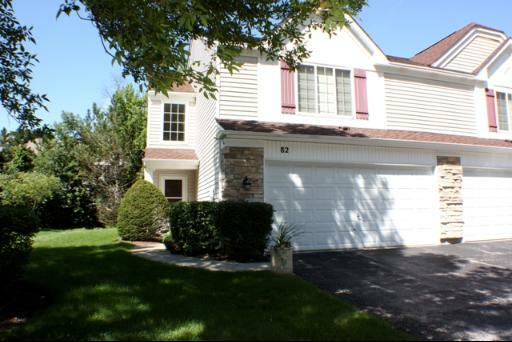 Property Photo:  82 Cambridge Avenue  IL 60107 