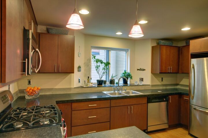 Property Photo: 5515 28th Avenue NW A WA 98107
