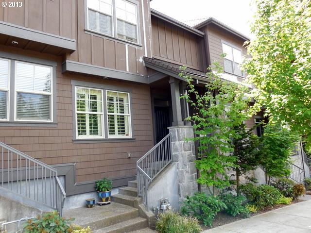 Property Photo: 10384 SW Taylor St OR 97225