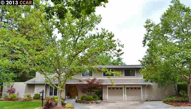 Property Photo:  537 Morninghome Rd  CA 94526-3611 