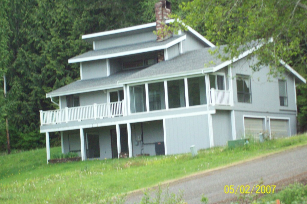 Property Photo:  81 N Harvey Terrace Dr  WA 98584 