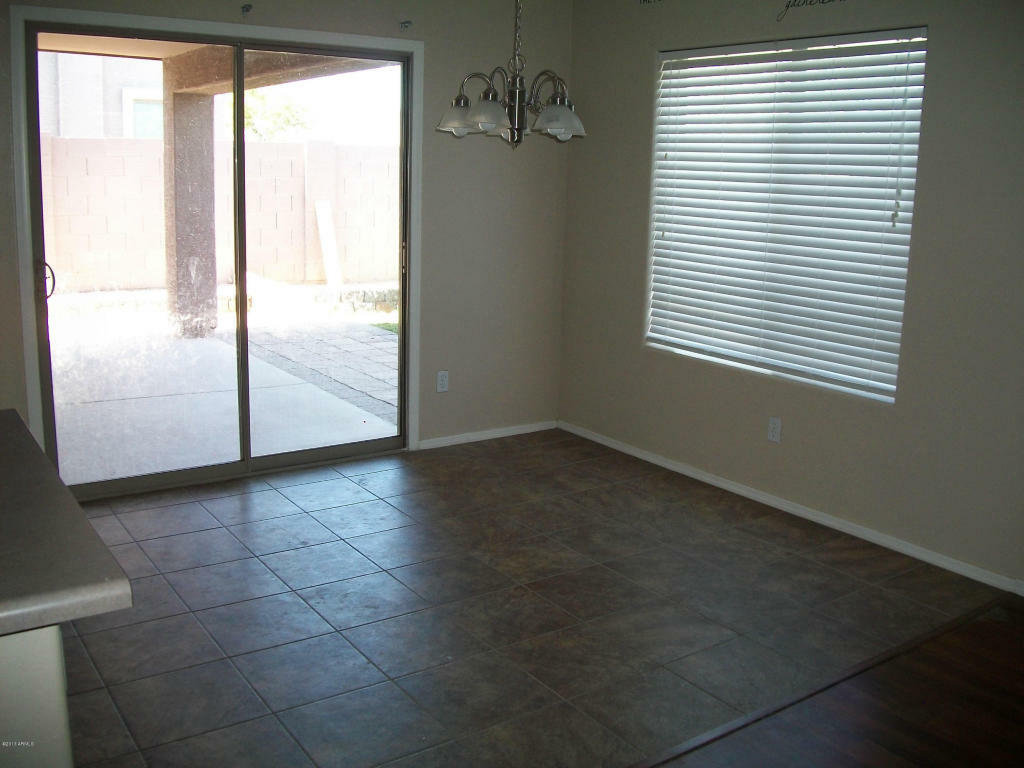 Property Photo:  2375 S 257th Drive  AZ 85326 