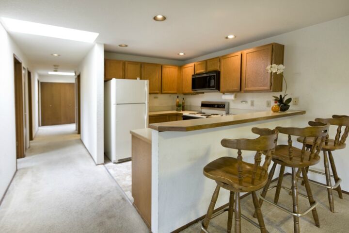Property Photo:  312 4th Ave 301  WA 98033 