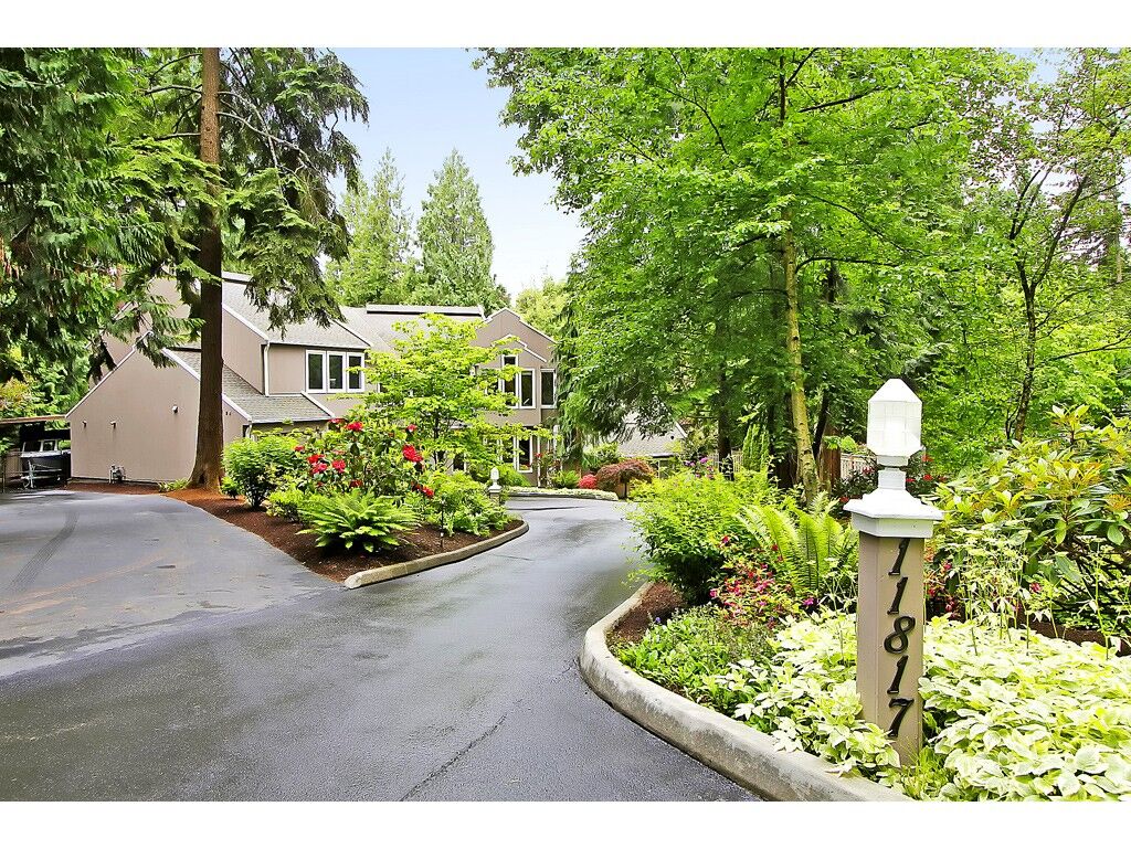 Property Photo: 11817 108th Avenue NE WA 98034