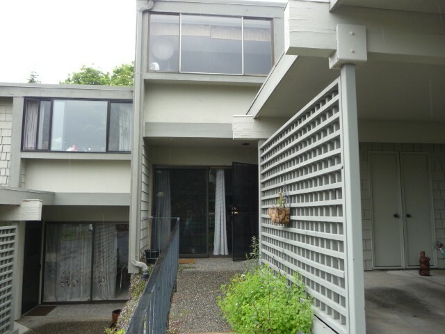 Property Photo:  22707 Lakeview Dr G3  WA 98043 