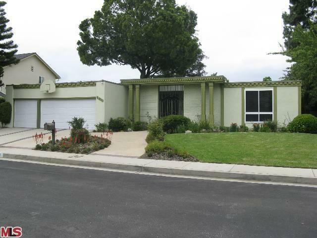 Property Photo:  15501 Casiano Ct  CA 90077 