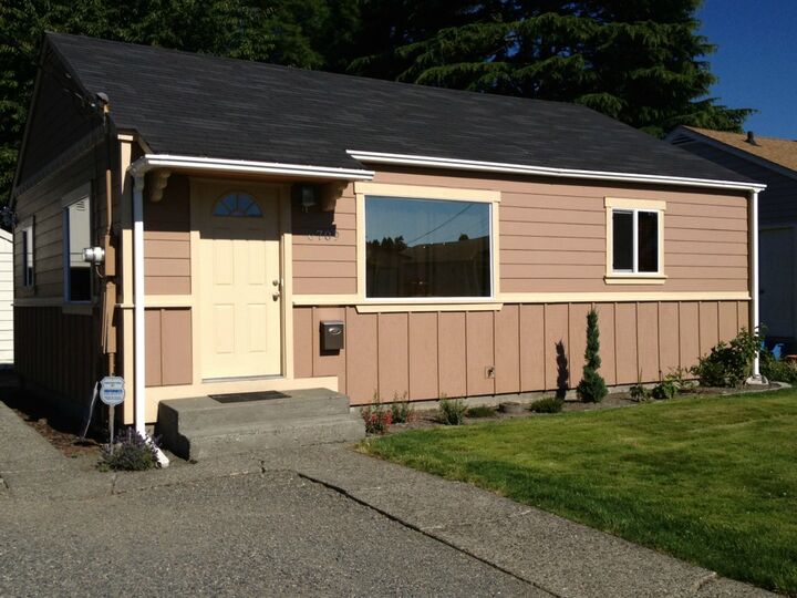 Property Photo: 6709 S J St WA 98408