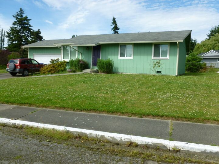 Property Photo:  20110 Woden Ct NE  WA 98370 