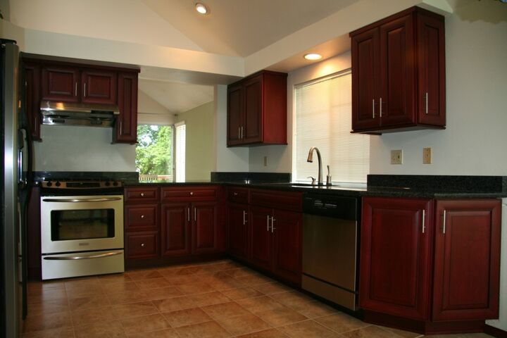 Property Photo:  11822 NE 167th St  WA 98011 