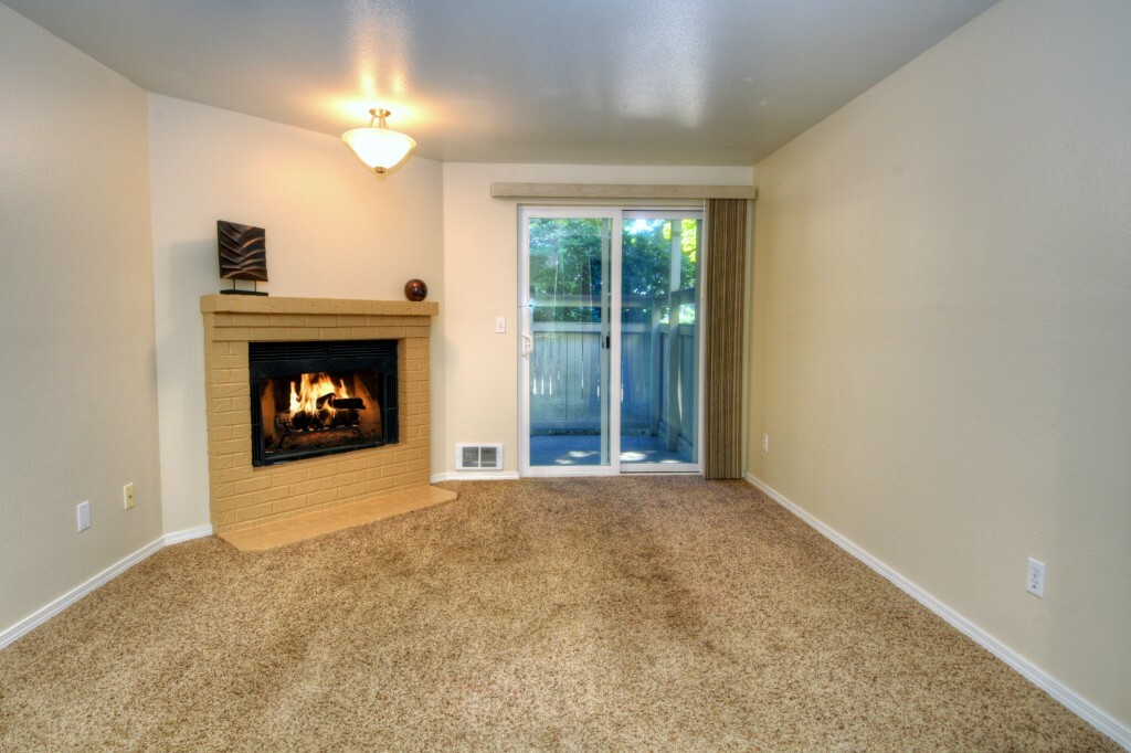 Property Photo:  14200 NE 171st St A105  WA 98072 