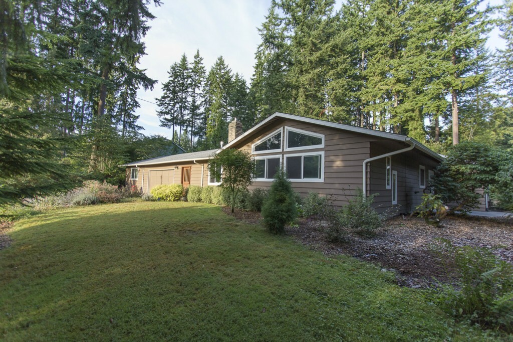 Property Photo:  22631 95th Ave SE  WA 98077 