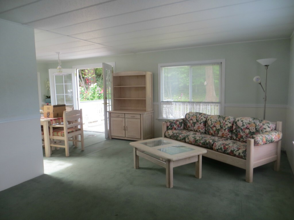 Property Photo: 600 NE Lincoln Rd 38 WA 98370