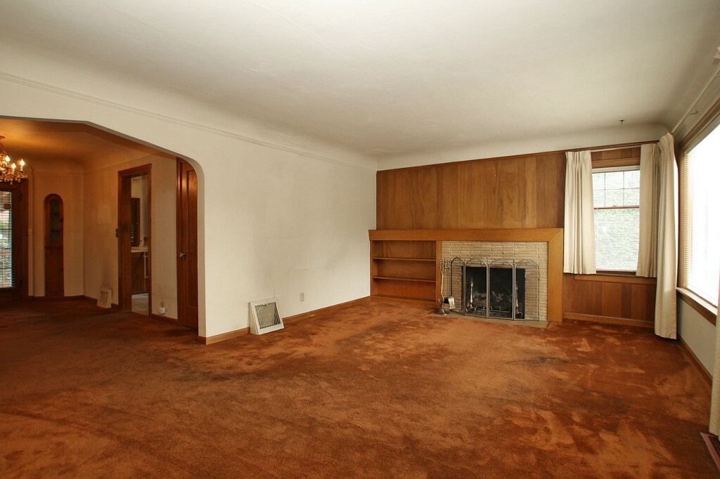 Property Photo:  6834 31st Ave NE  WA 98115 