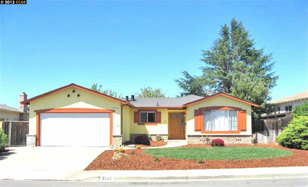 Property Photo:  3532 Crestview Dr  CA 94565-4829 