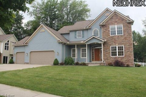 Property Photo: 4790 Fox Run Drive OH 44224