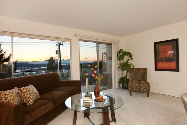 Property Photo:  303 N 44th St 205  WA 98103 