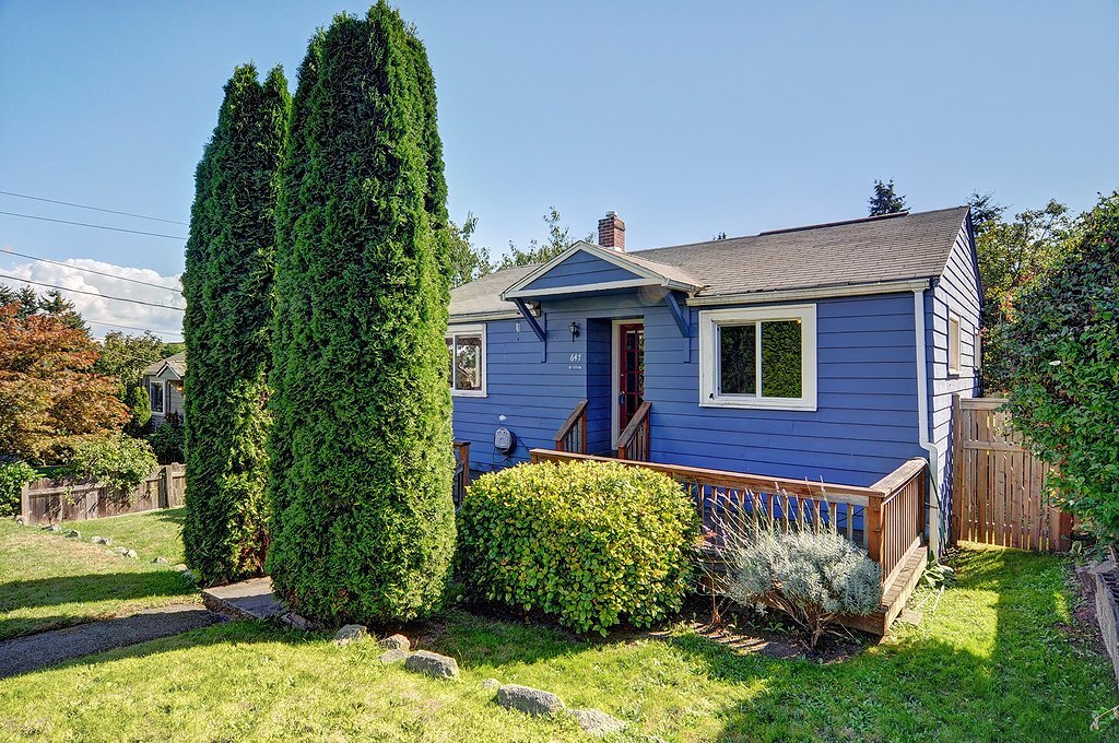 Property Photo: 647 NW 89th St WA 98117